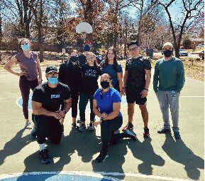 APX Fitness outdoor group workout in the park